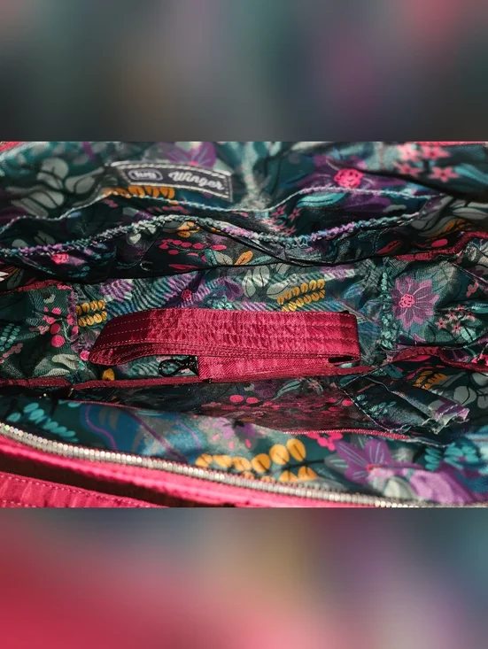 NWT Lug Winger In Raspberry, Sold Out Color - Picture 7 of 11